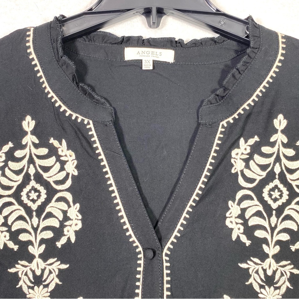 Angels Western Floral Blouse Women's 3X Black White Embroidered 3/4 Sleeve NWT - Picture 4 of 13